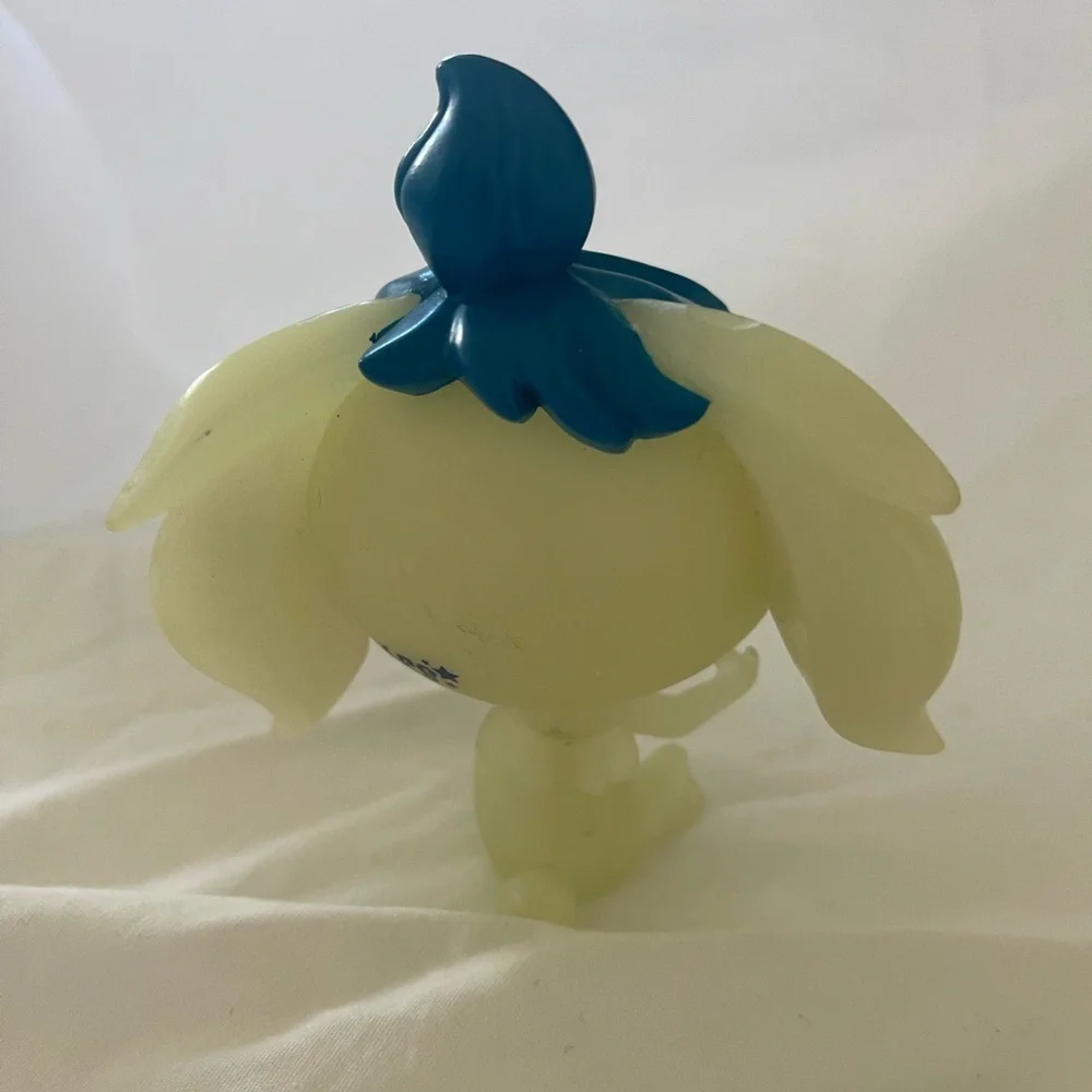 Littlest Pet Shop Moonlite Fairies STAR GLOW FAIRY Glows in the dark